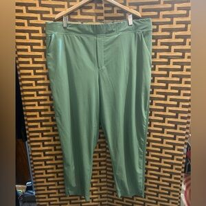ATHLETA sage green Brooklyn ankle pant women’s 22 plus
